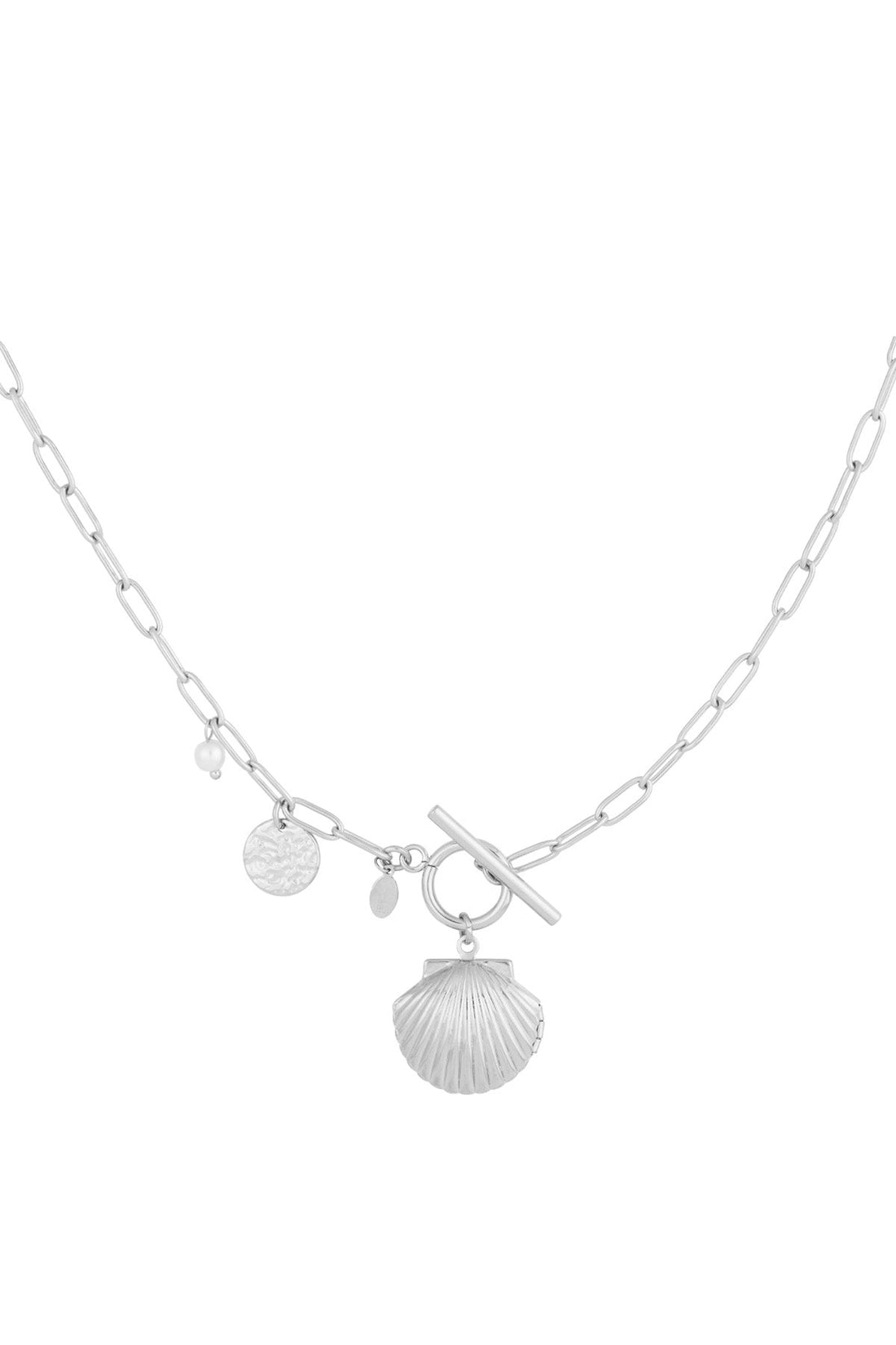 The Art of Radiance: How to Clean and Maintain Your Luxury Jewellery - Corélune Jewellery
