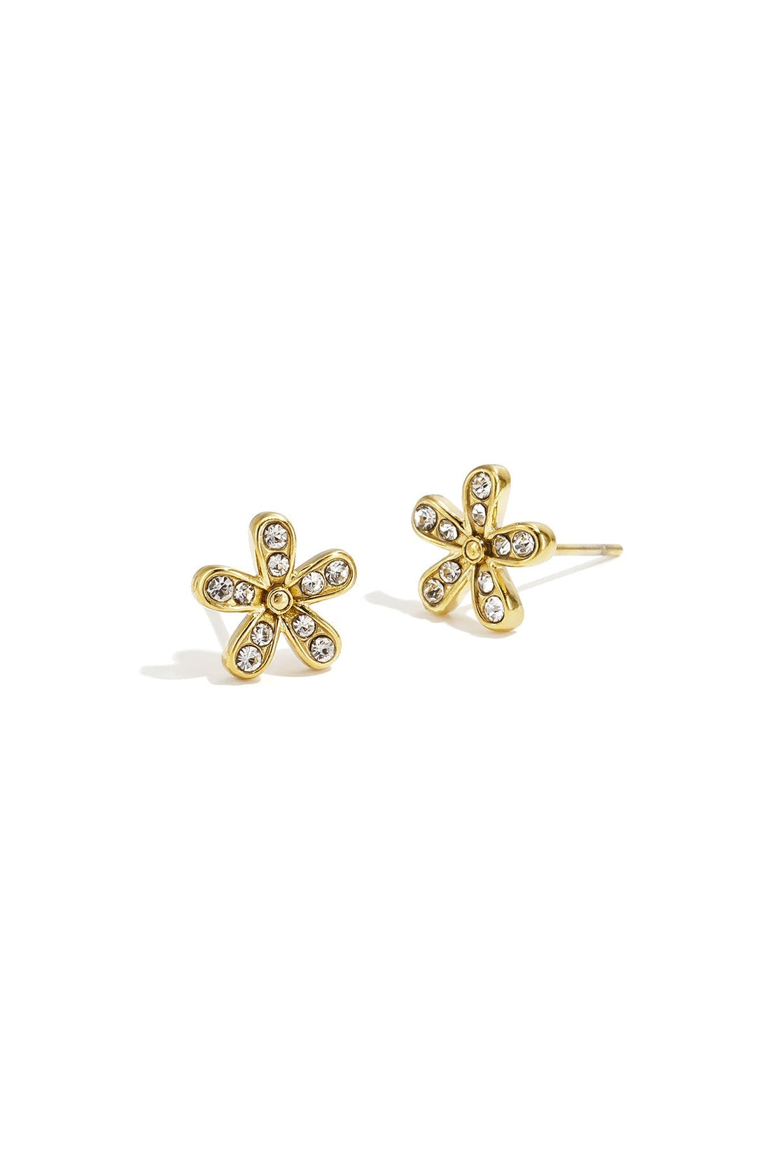The Brooch is Back: How to Wear 2026’s Most Surprising Trend