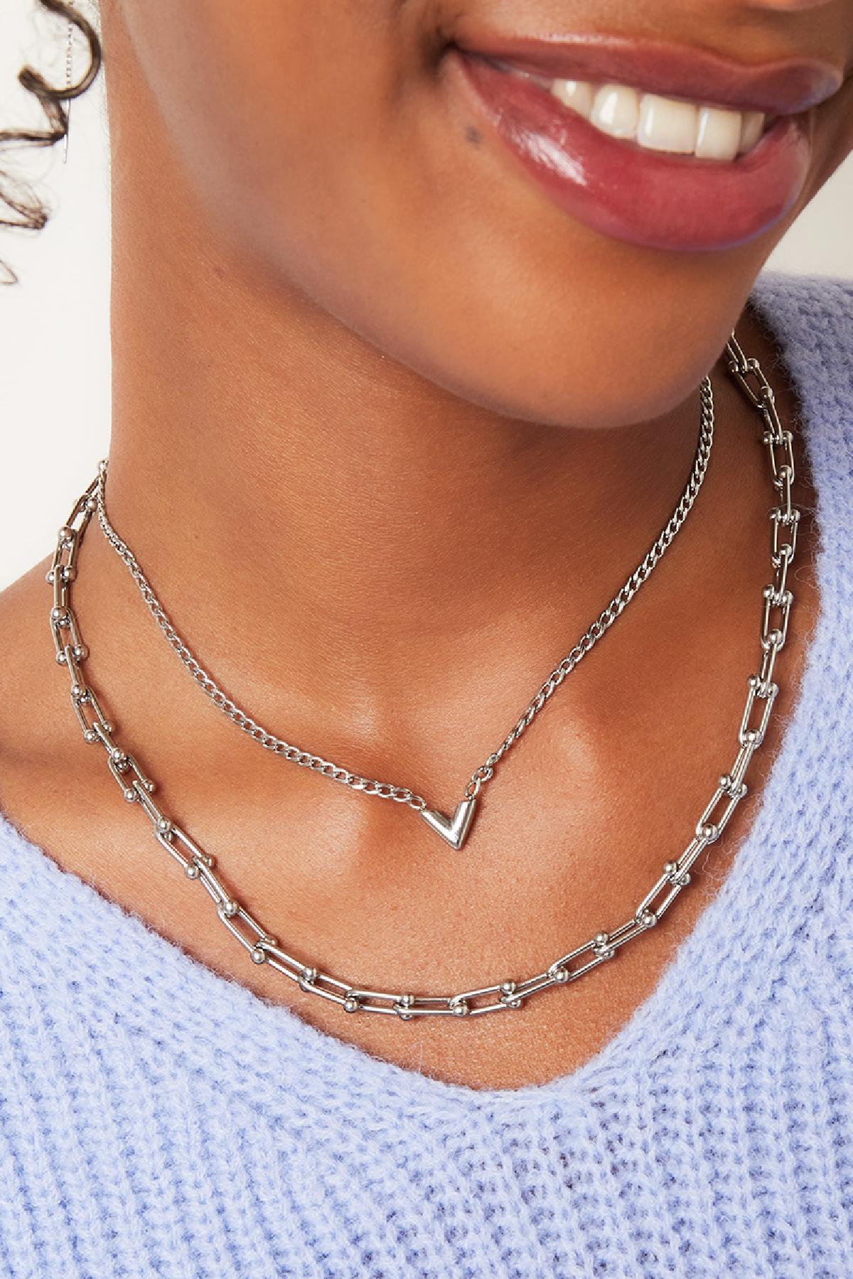 stainless steel necklace letter v 