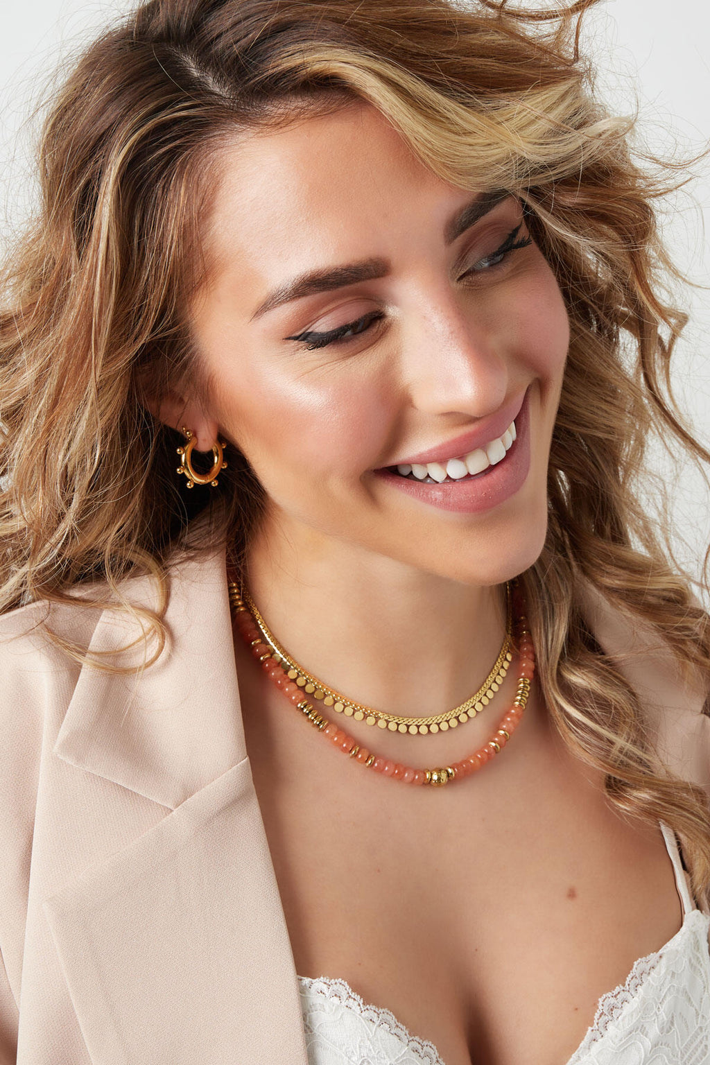 Stylish Polka Dot Chain Necklace for Everyday Elegance
