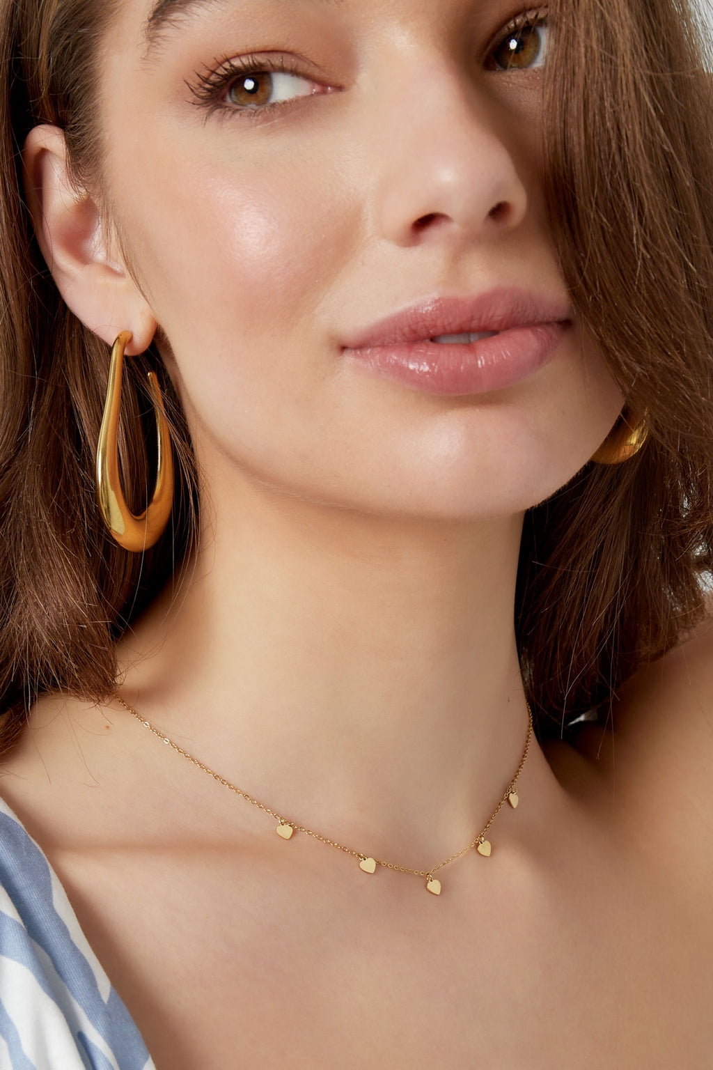 simple necklace with heart pendants