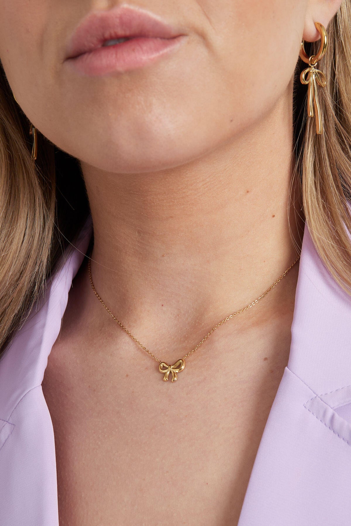 Elegant Stainless Steel Pendant Necklace - Silver & Gold