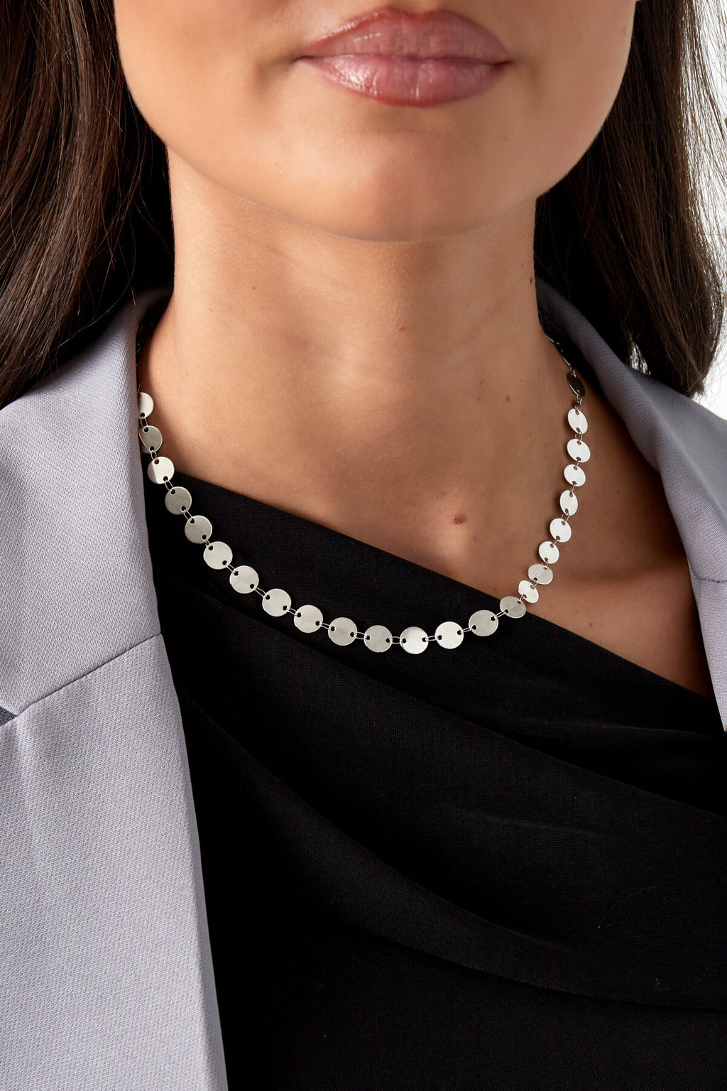 Elegant Minimalist Circle Chain Necklace for Everyday Wear