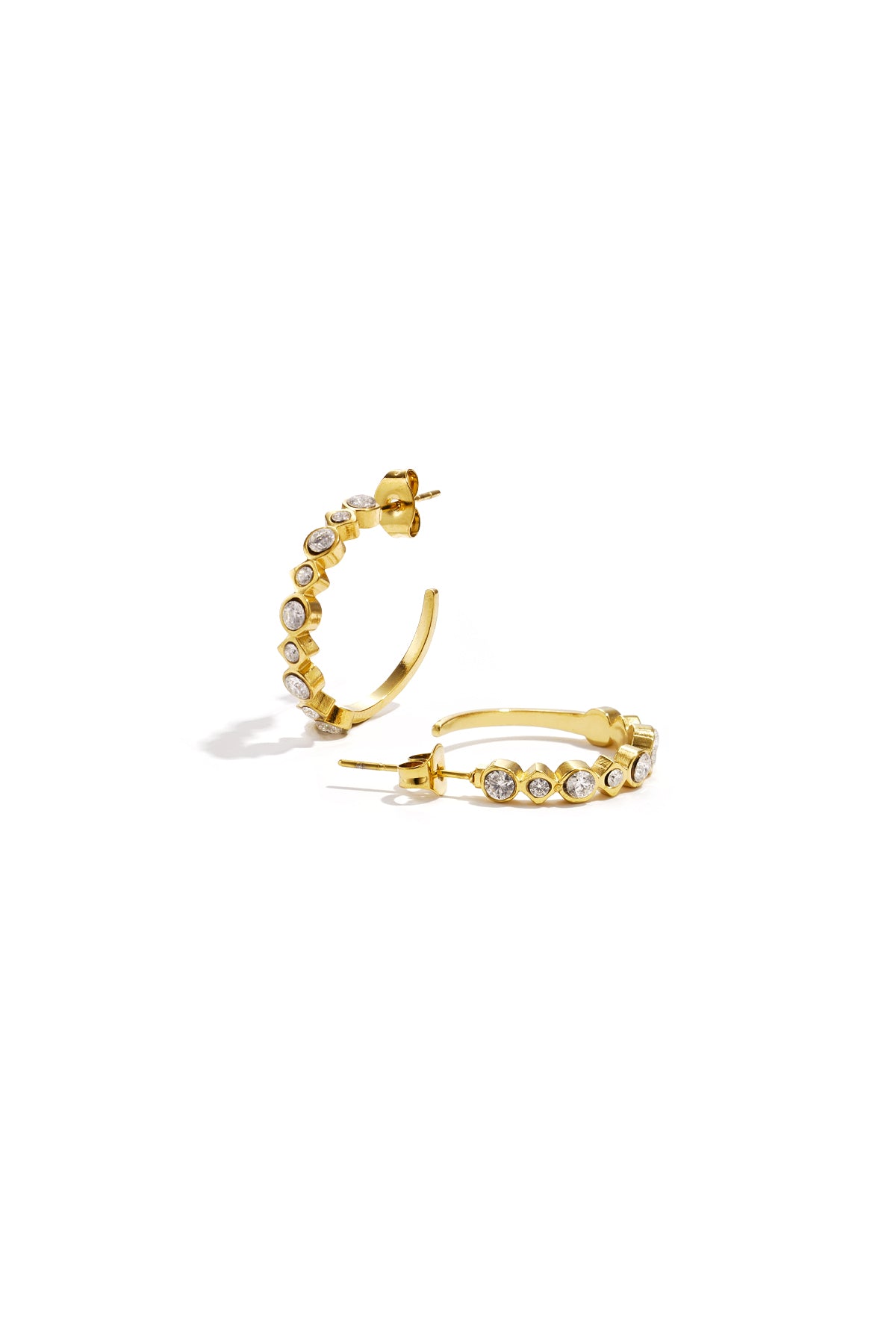 Earrings with alternating stones