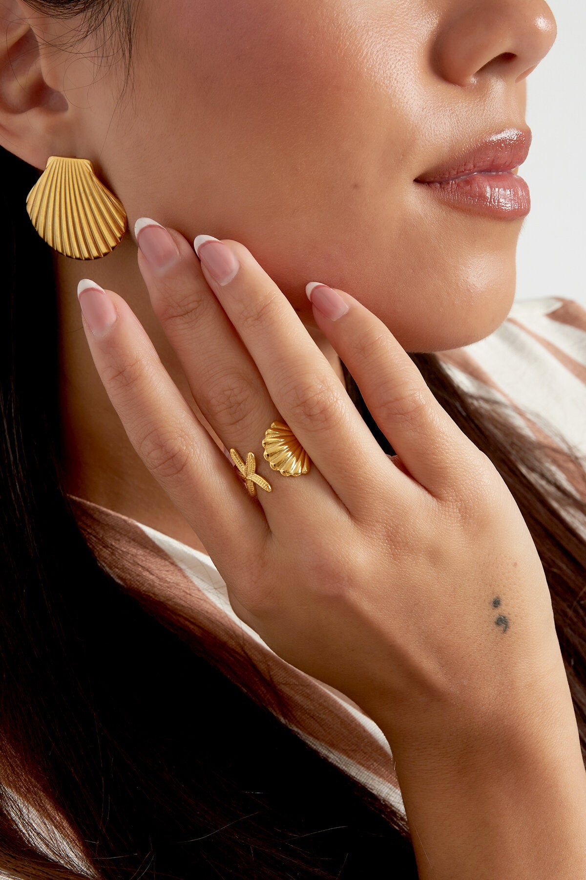 ring sea shell vibes