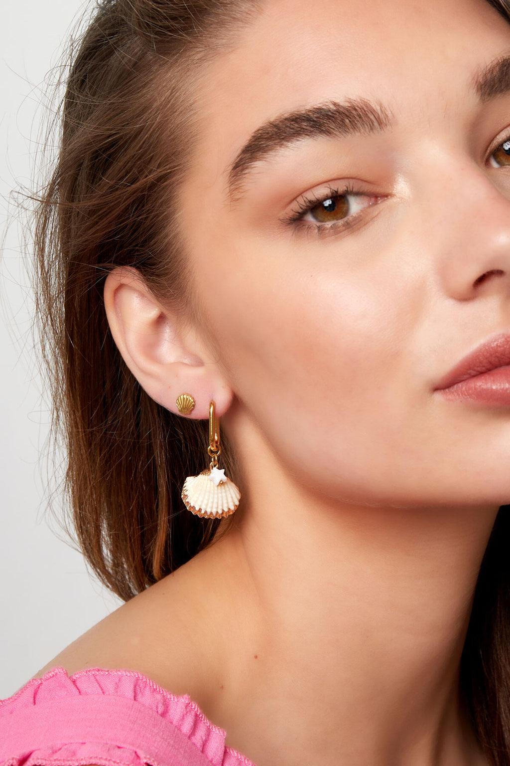 shell stud earrings