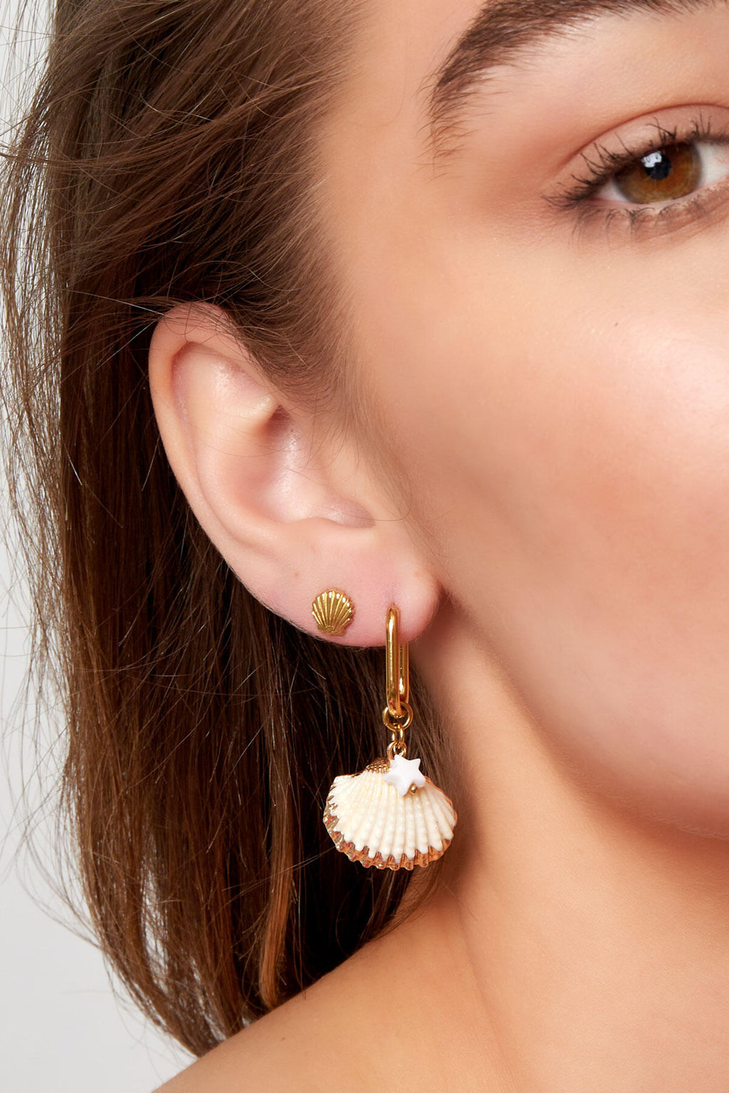 shell stud earrings