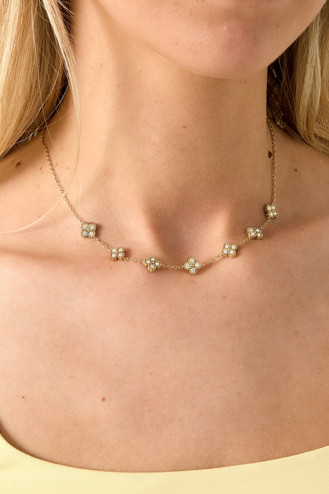 Elegant Stainless Steel Clover Pendant Necklace