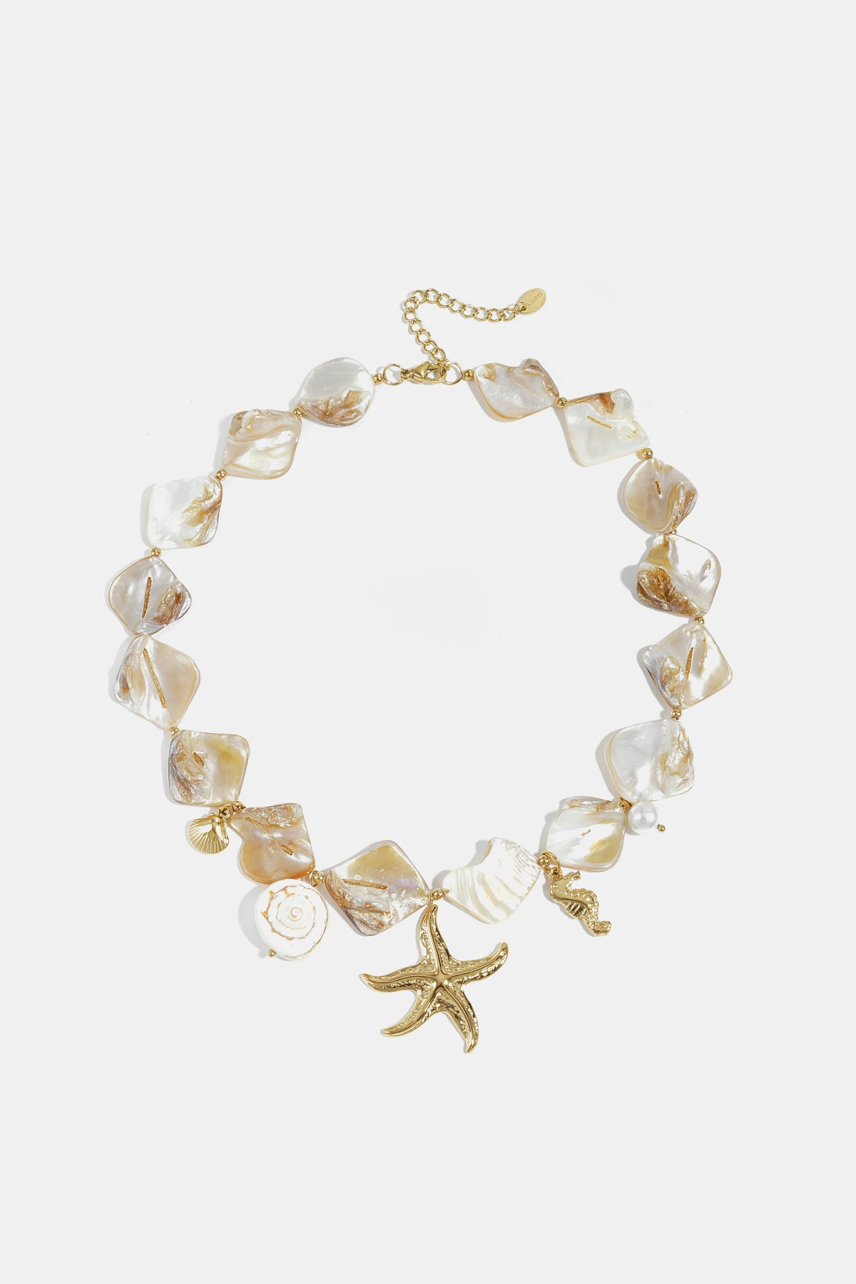 Oceanic Style Beaded Necklace – Off-white Sea Shells & Steel