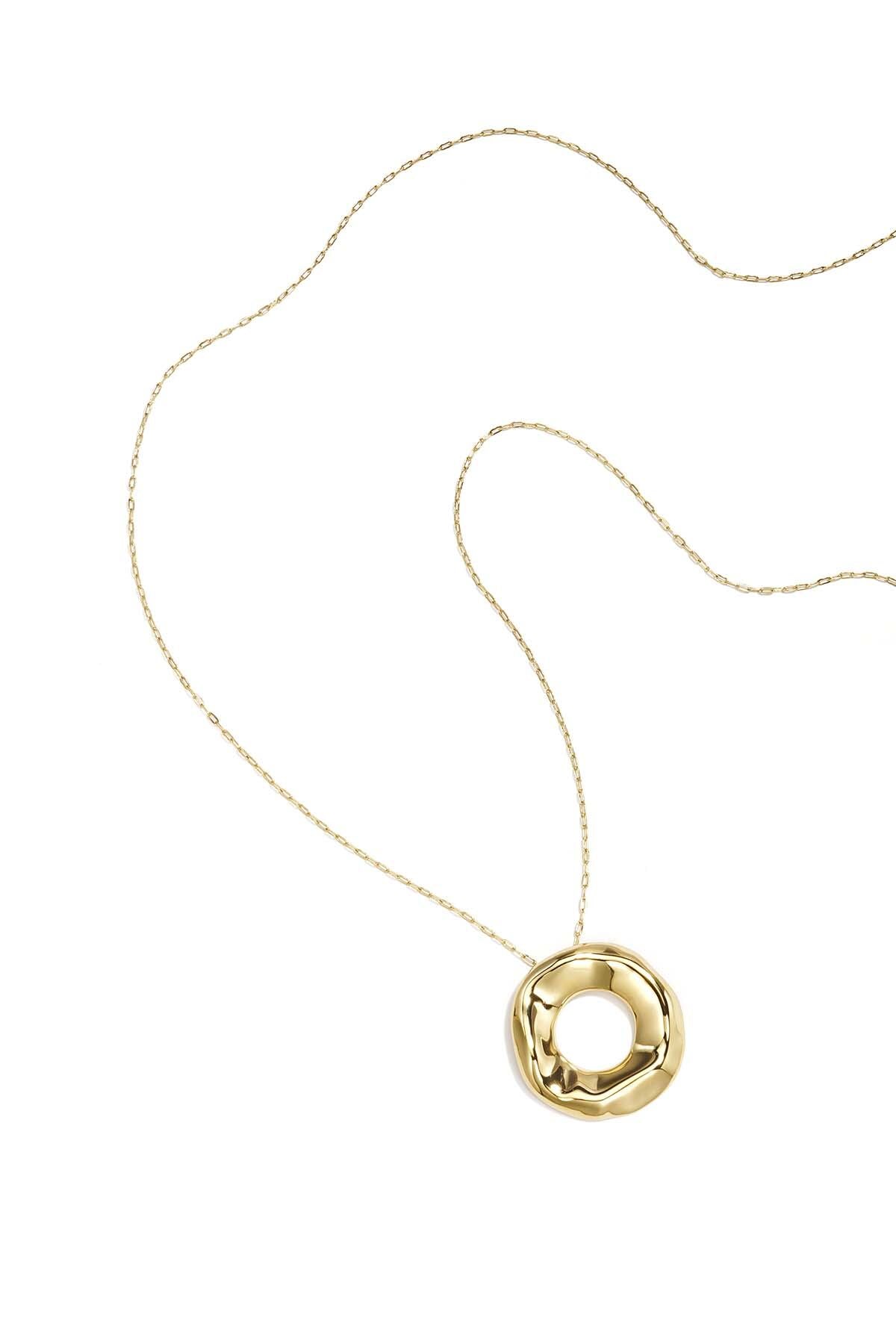 Elegant Long Necklace in Silver and Gold for All Occasions