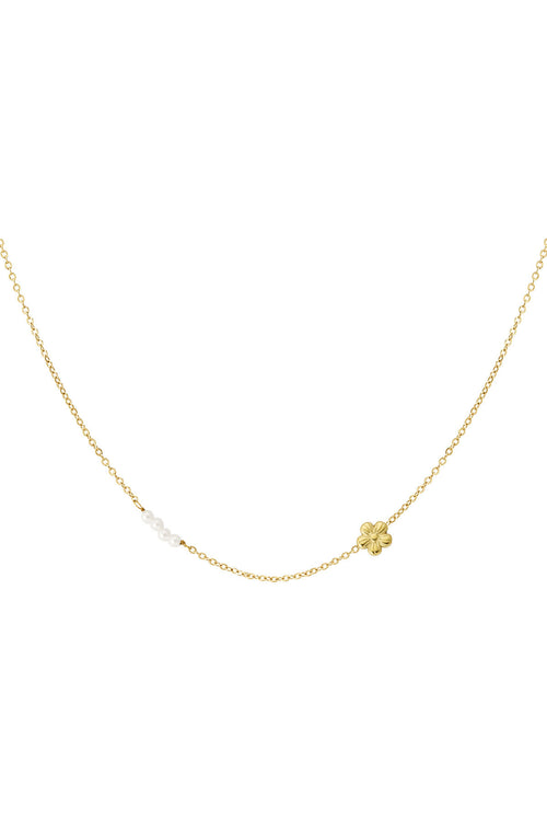 flower pearl necklace