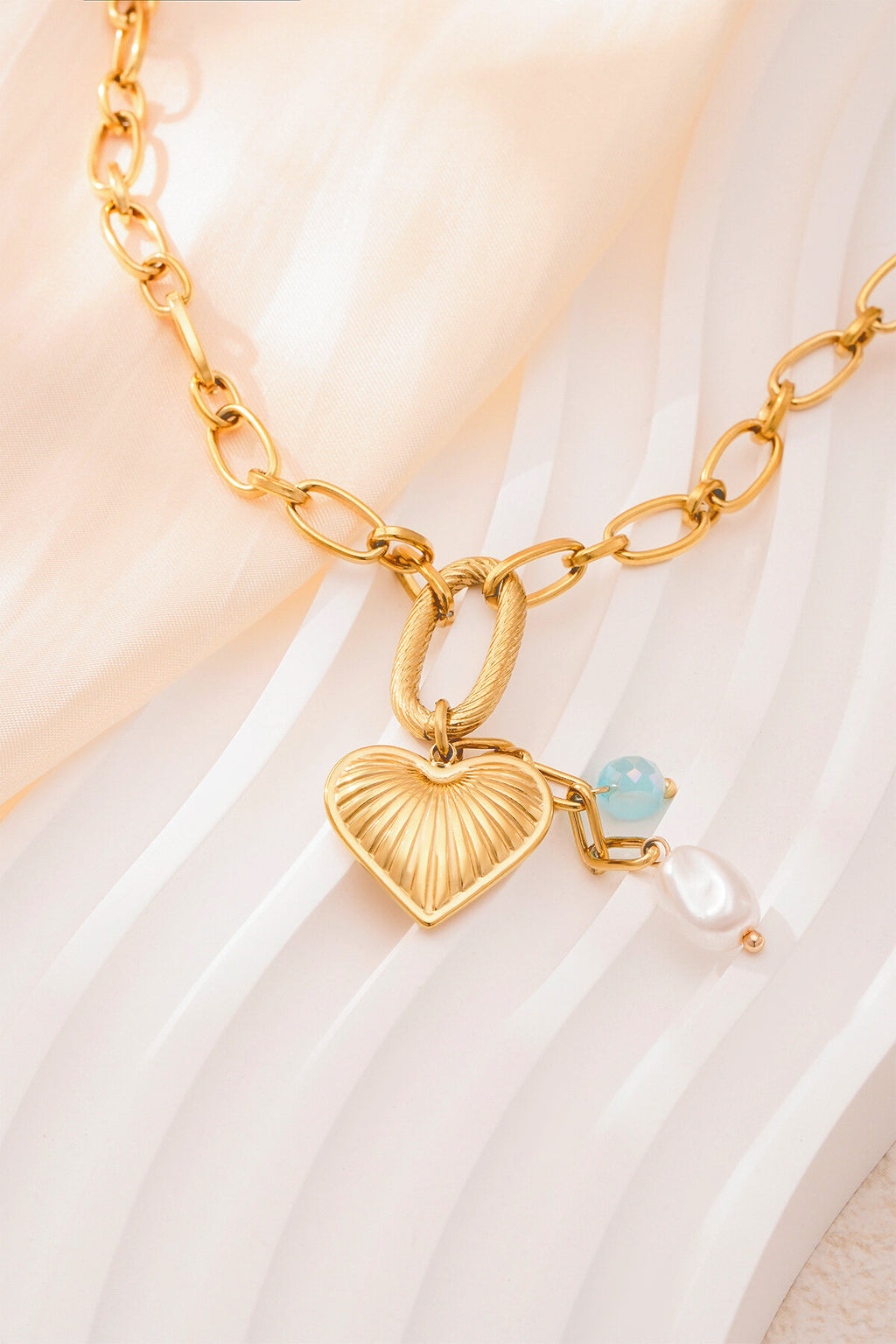 Elegant Heart Pendant Necklace for Everyday Glam
