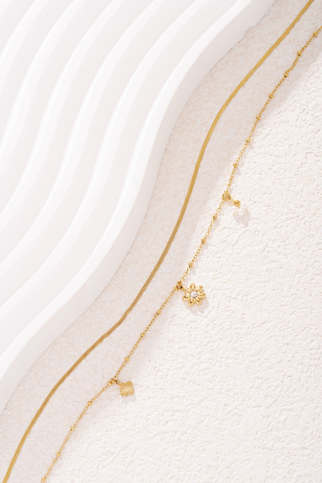 Elegant Multi-Layered Flower Necklace for Daily Wear
