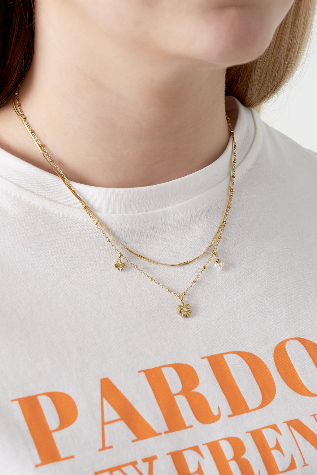 Elegant Multi-Layered Flower Necklace for Daily Wear