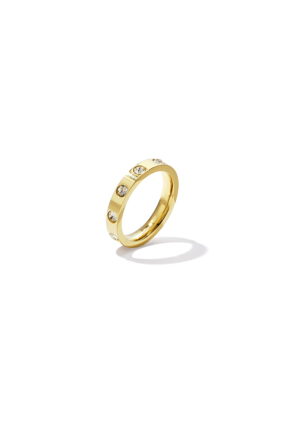Circle Minimalist Ring – Gold-Plated Steel & Rhinestones