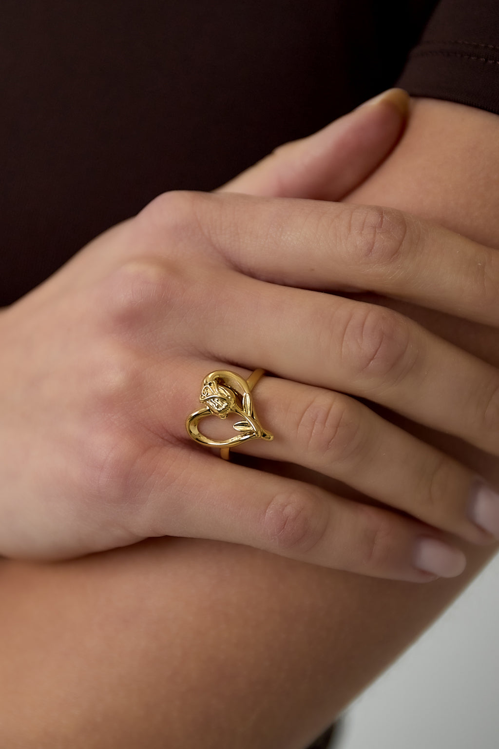 Ring with rose on heart