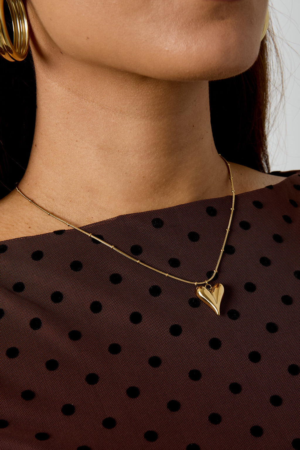 Elegant Statement Pendant Necklace in Silver & Gold