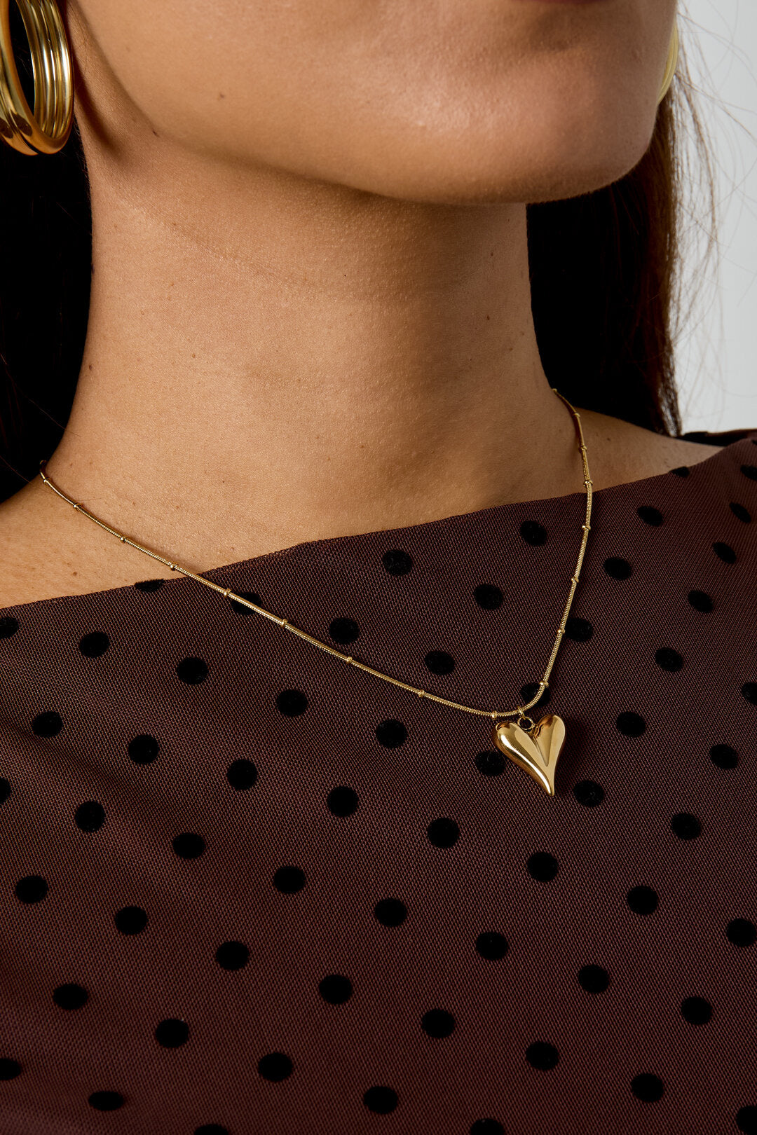 Elegant Statement Pendant Necklace in Silver & Gold
