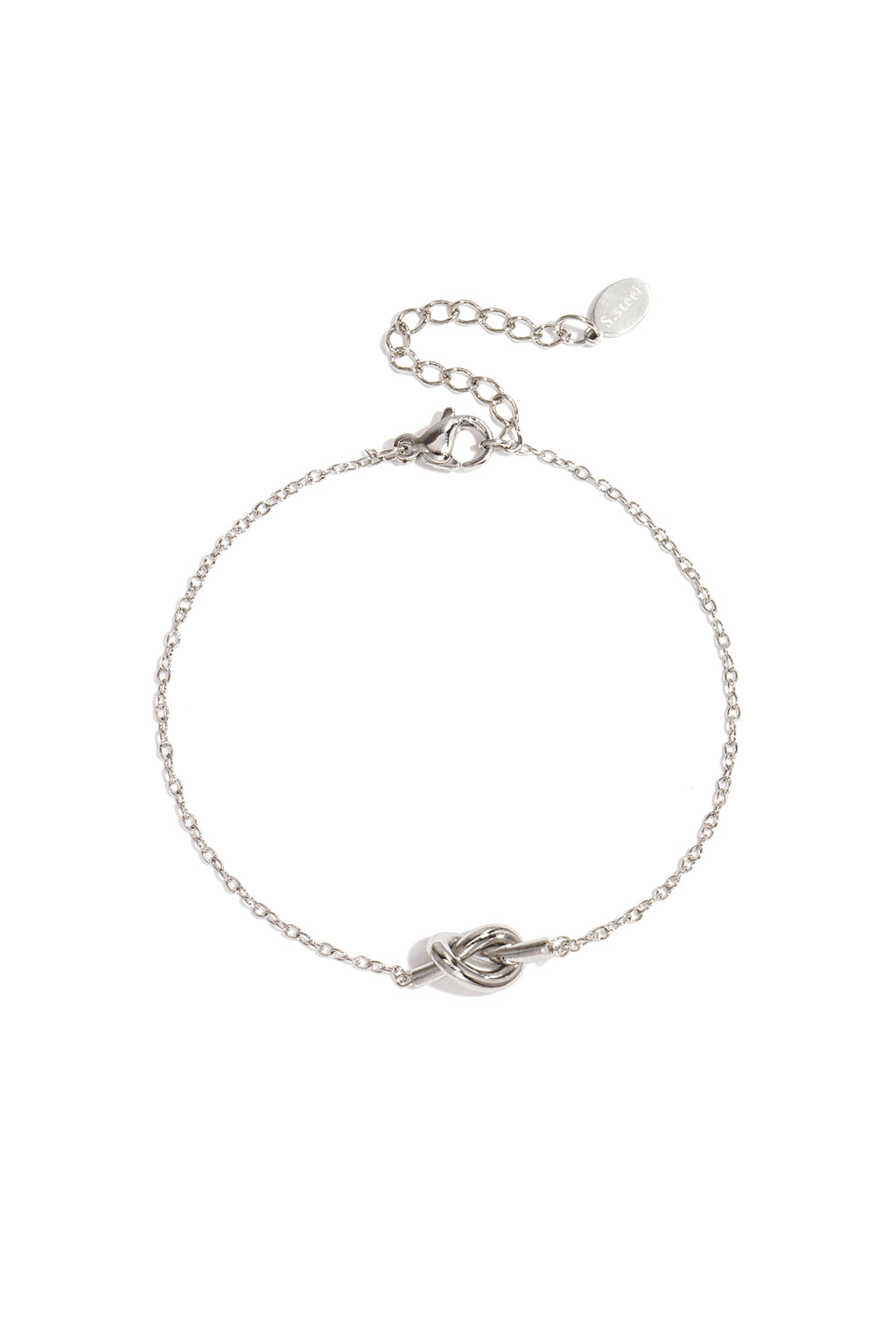 Simple bracelet with knotted charm