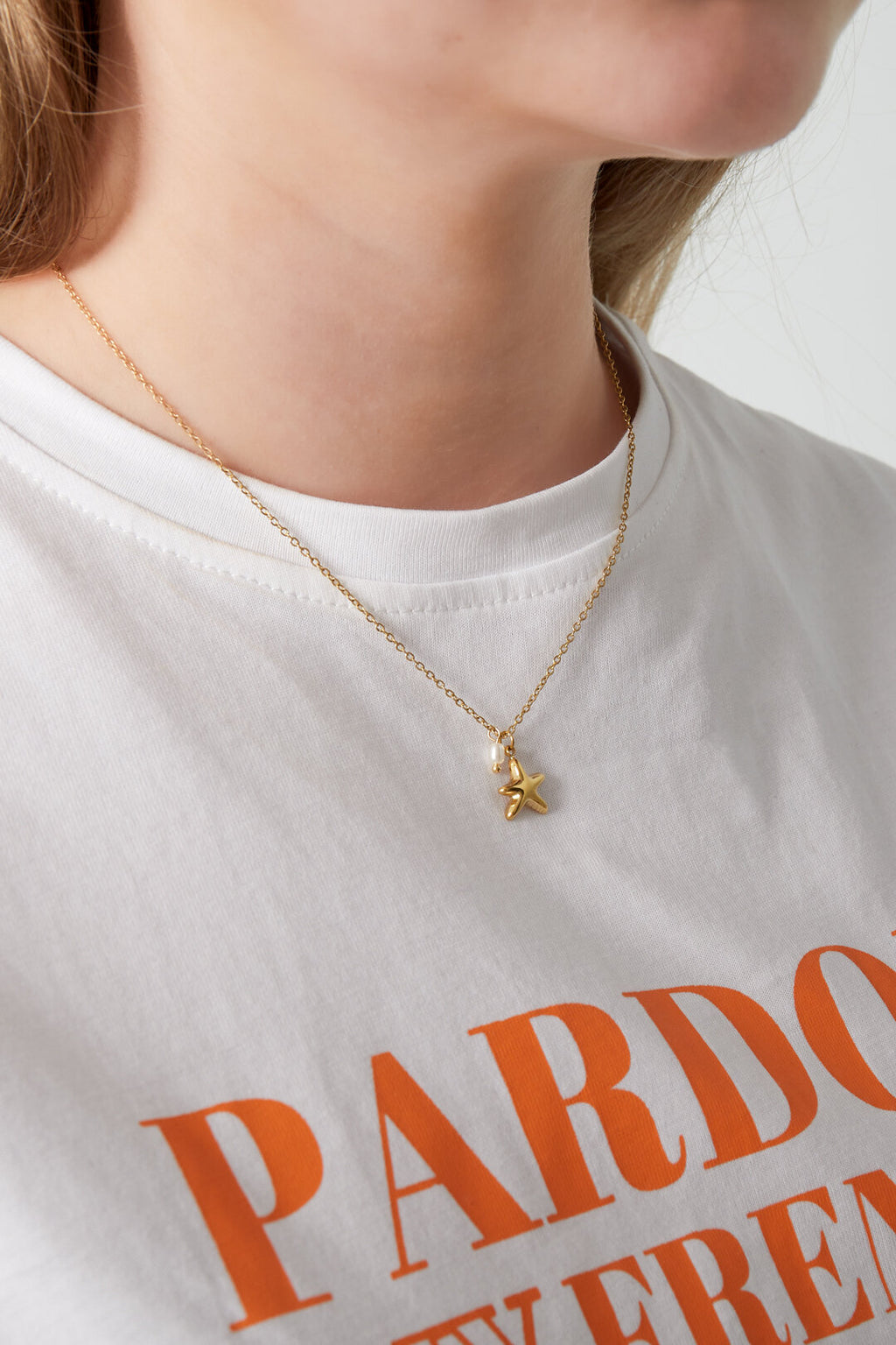 Starfish necklace