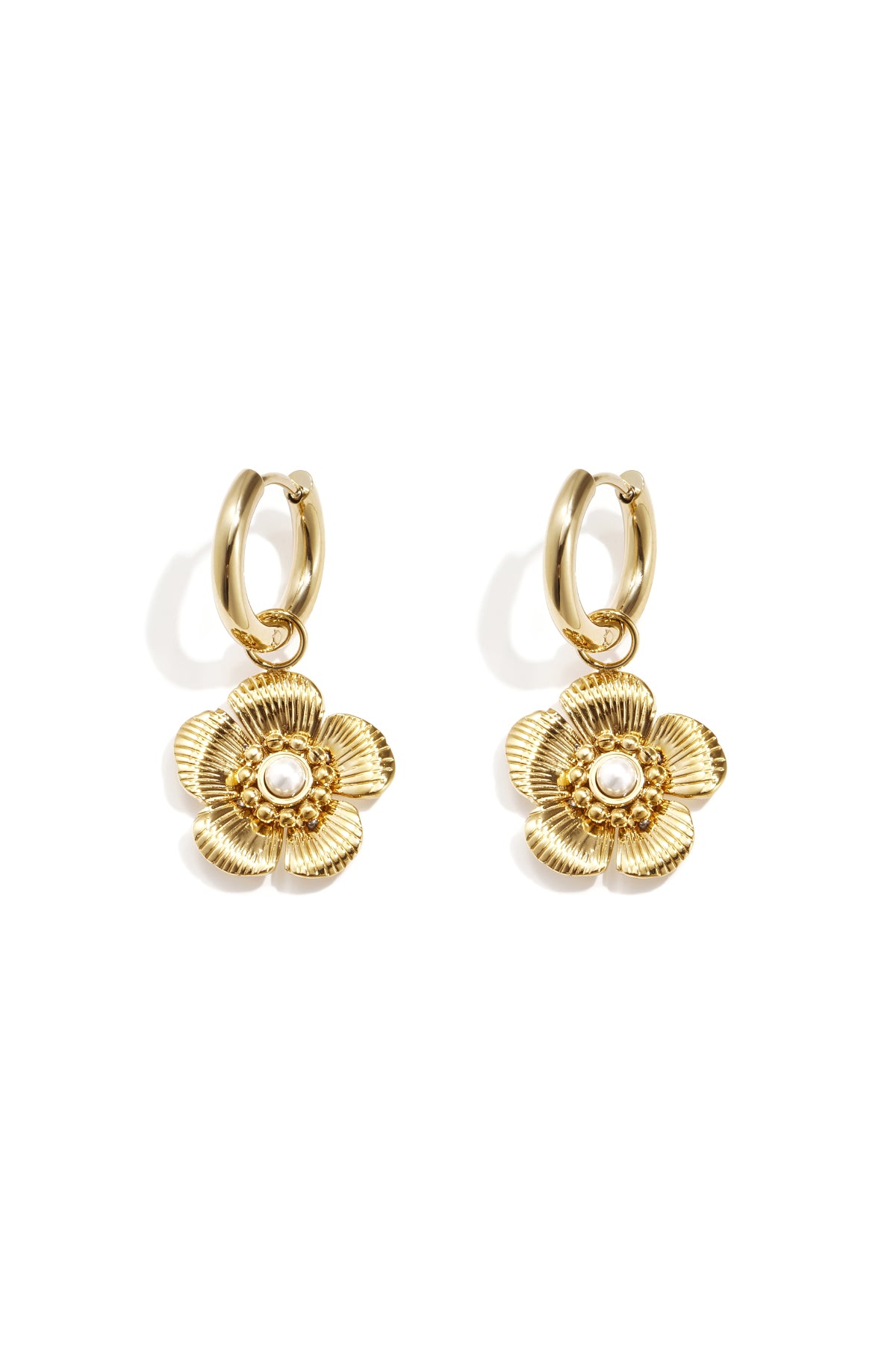 earring with cute flower pendant