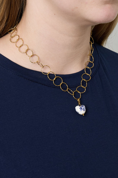 Elegant Short Chain Necklace for Everyday Glamour