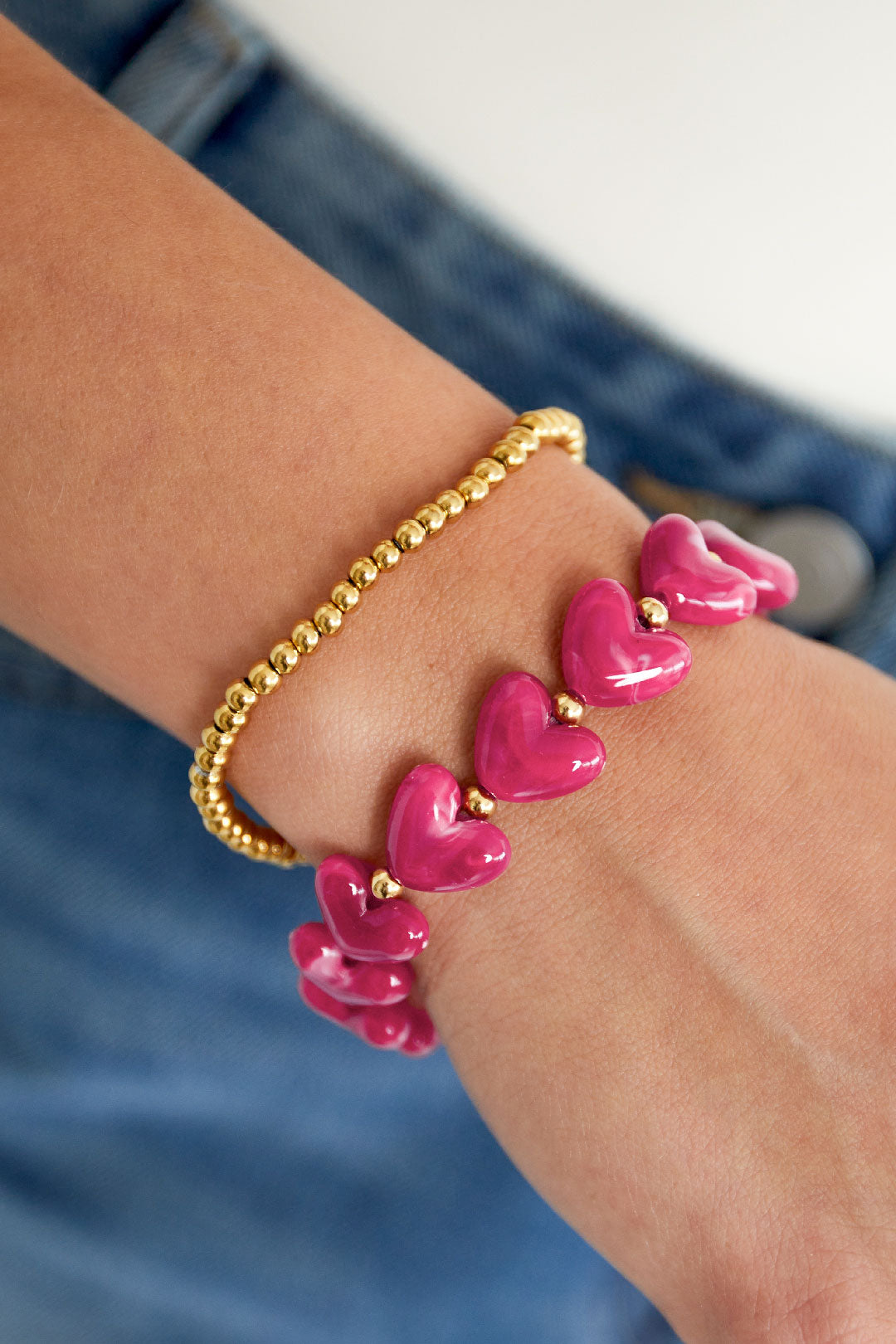 Perlenarmband Herz aus Acryl, elastisch