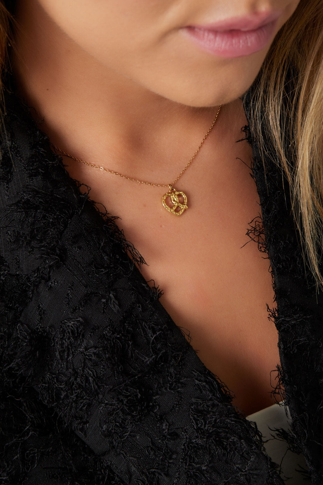 Elegant Stainless Steel Pendant Necklace for Women