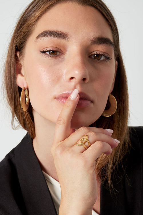 Elegant Adjustable Statement Ring in Silver and Gold