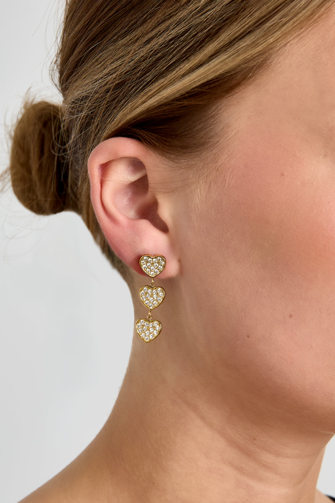 Earrings with 3 embellished hearts